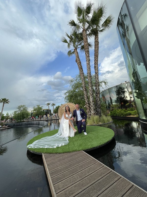 Oasiz Madrid acoge su primera boda civil
