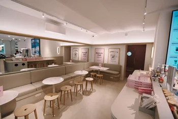 Brownie inaugura una cafetería en una de sus tiendas de Madrid