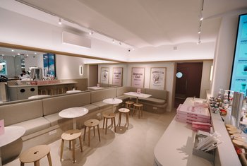 Brownie inaugura una cafetería en una de sus tiendas de Madrid