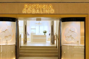 Patricia Robalino entra en Europa con una boutique en Galería Canalejas