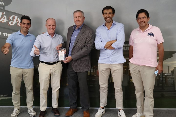 Carl’s Jr. Islazul, premio al Mejor Restaurante Carl’s Jr. Internacional