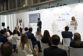 El Puerto de Huelva presenta en FITUR la Marina deportiva del Muelle de Levante