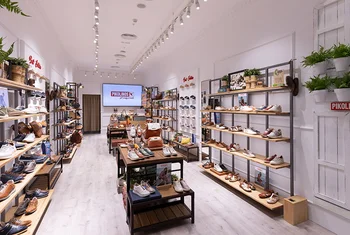 Pikolinos abre una tienda en Diagonal Mar