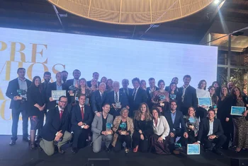 Premios AECC: Open Mall Lanzarote recibe el premio al Mejor Centro Comercial