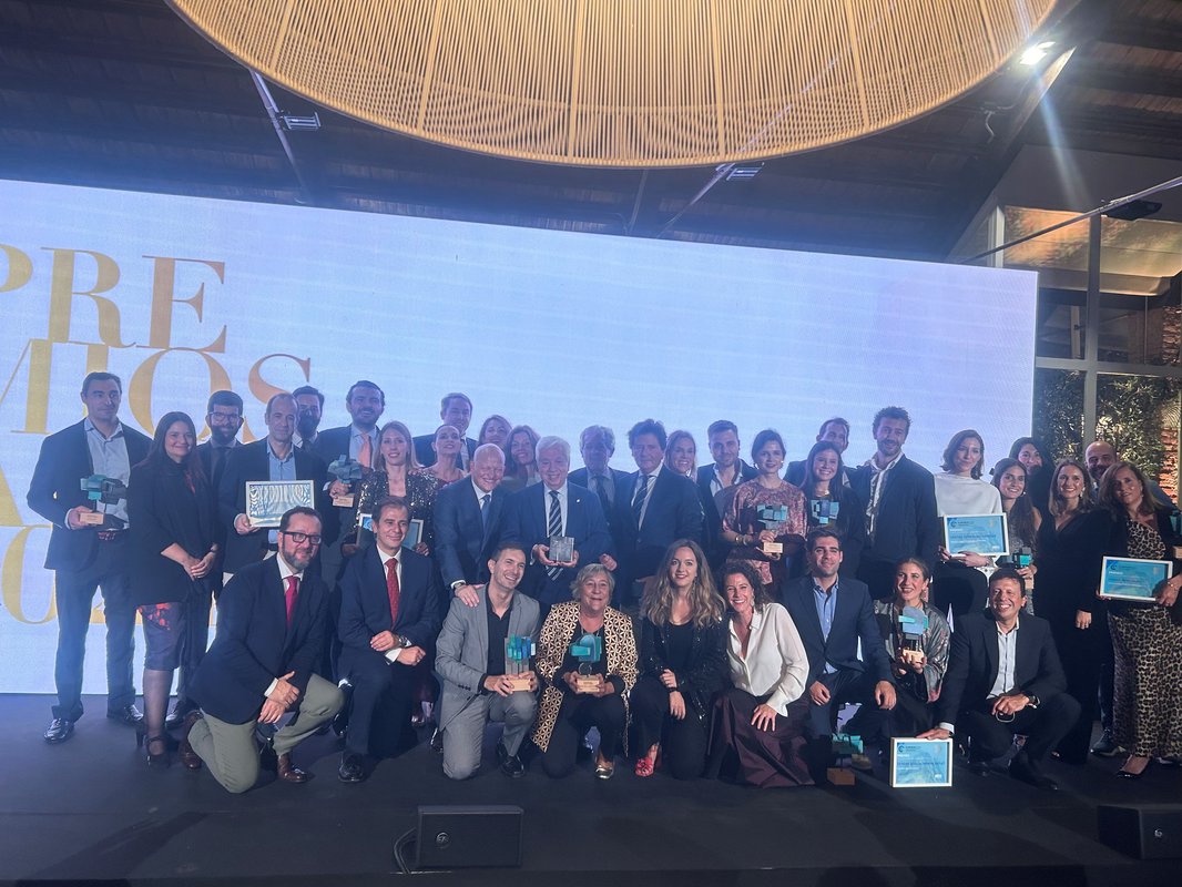 Premios AECC: Open Mall Lanzarote recibe el premio al Mejor Centro Comercial