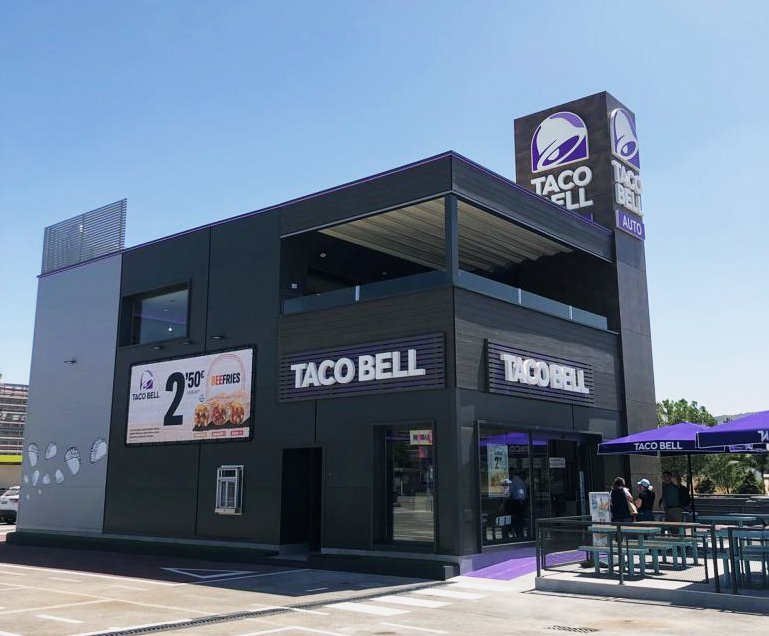 Quadernillos recibe la llegada de un nuevo establecimiento de Taco Bell