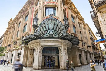 El Corte Inglés vende su edificio de Portal de l’Ángel