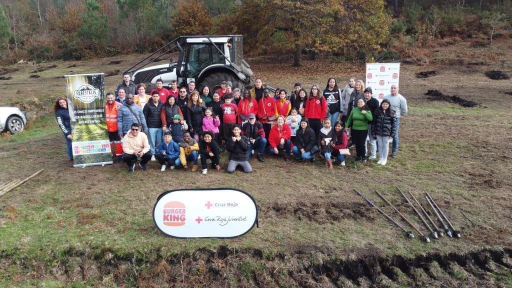 Burger King y Cruz Roja promueven la reforestación de espacios naturales en Pontevedra