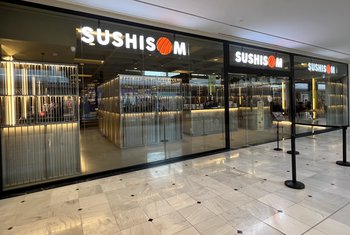 Sushisom se incorpora la oferta de La Chismería de Vallsur