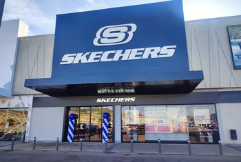 Skechers llega a RÍO Shopping