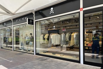 Una nueva tienda Scalpers abre en Luz Shopping