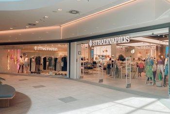 El ingenio estrena una nueva ludoteca infantil y un Stradivarius totalmente reformado