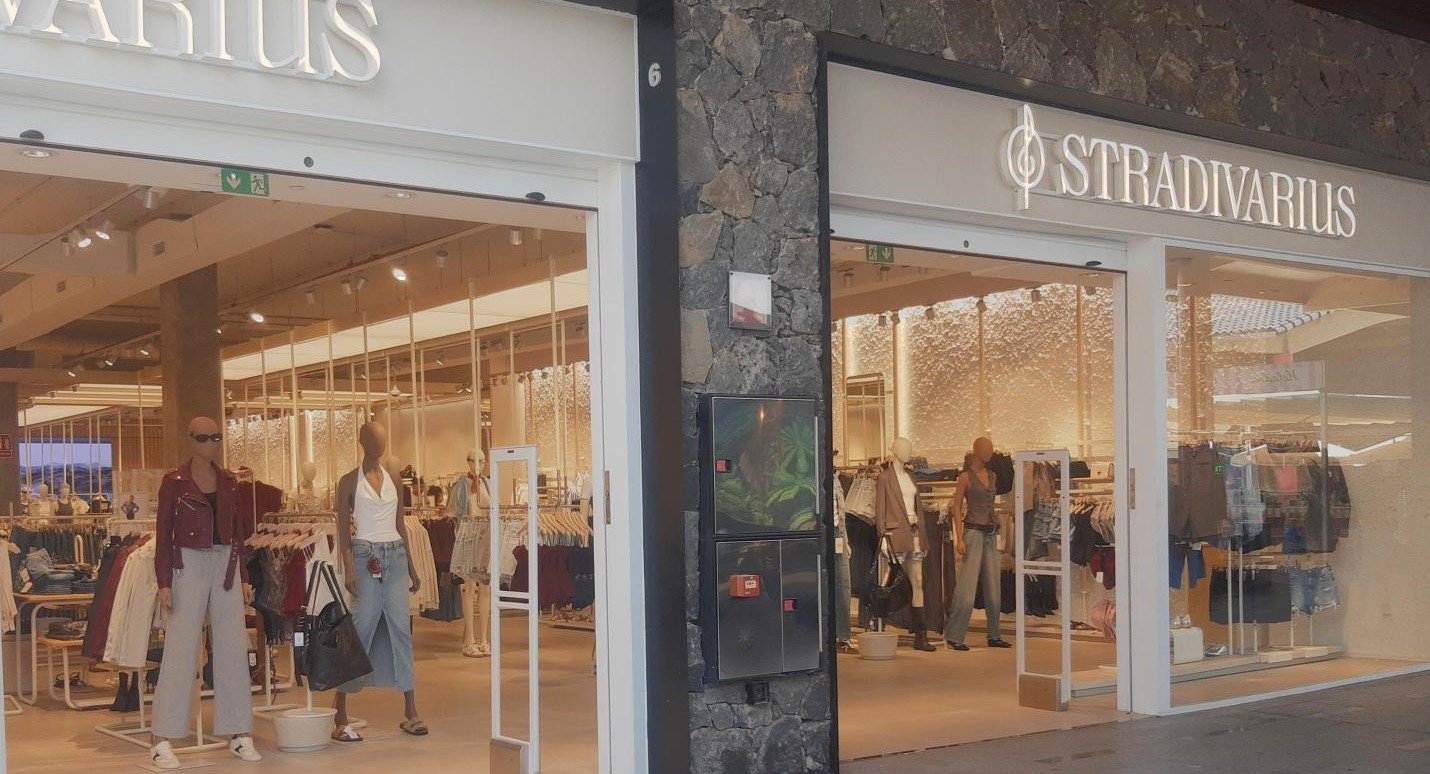 Stradivarius reabre en La Laguna