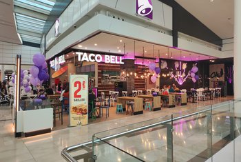 Taco Bell inaugura un nuevo local en Plenilunio