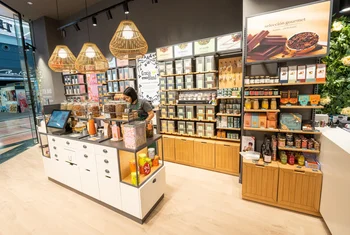 Nueva Condomina inaugura el primer Tea Shop de Murcia