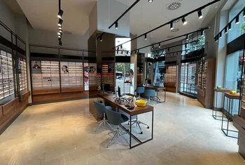 Optica2000 renueva su tienda en Barcelona