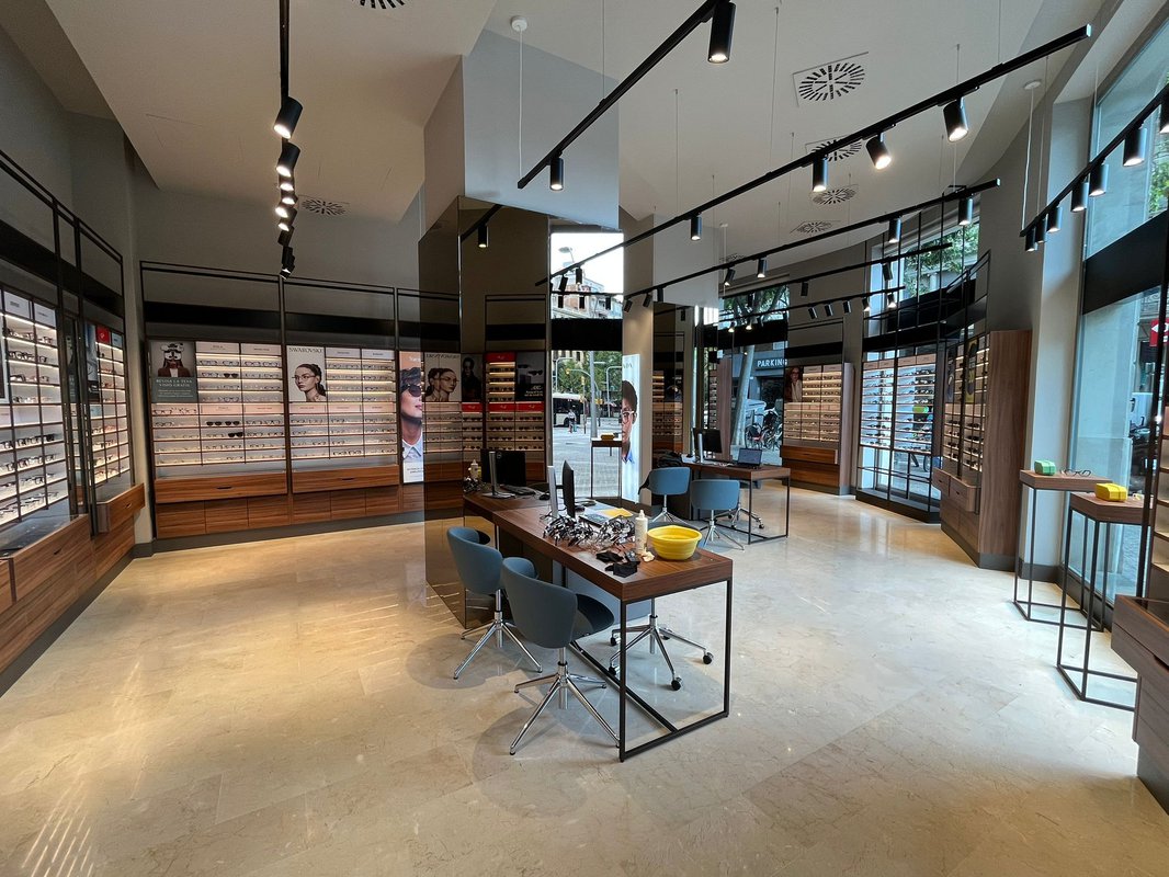 Optica2000 renueva su tienda en Barcelona