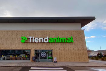 Tiendanimal abre un nuevo establecimiento en H2O