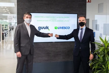 Uvesco y Guuk se unen para digitalizar los supermercados