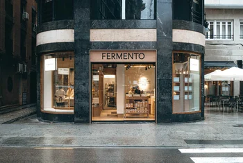 Fermento inaugura su primera panadería en Murcia