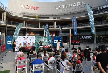 Estepark muestra su apoyo al deporte español