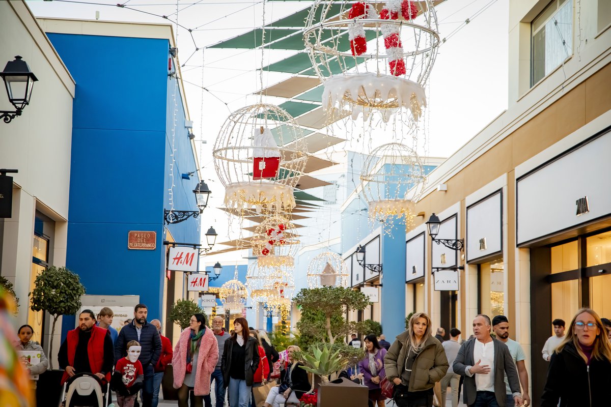 Los centros comerciales de Nhood España elevan su afluencia un 7%