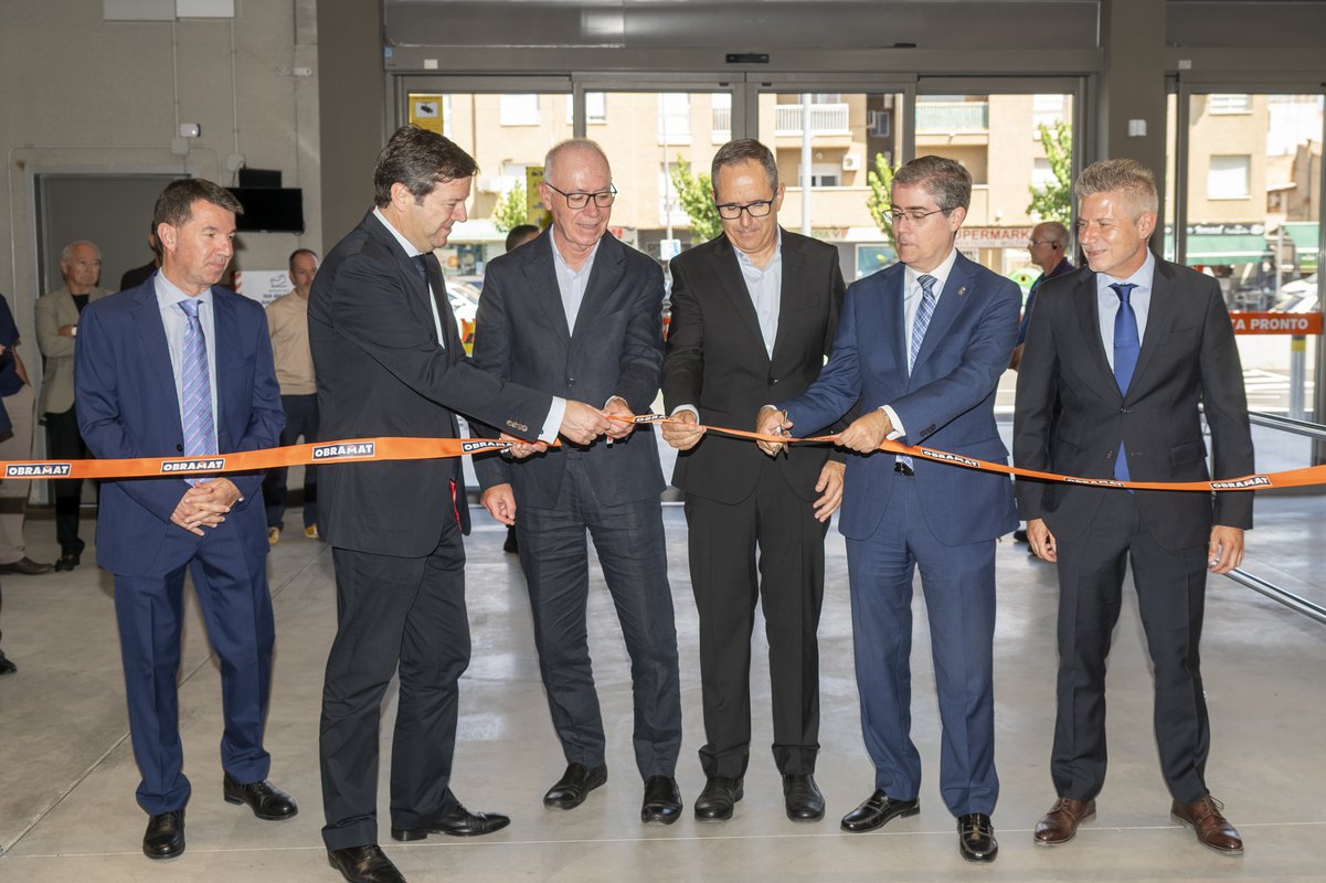 Obramat inaugura su segundo almacén en Murcia