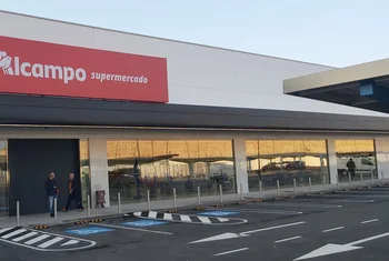 Alcampo materializa su apuesta por las franquicias con un nuevo supermercado en OMO Arroyomolinos Park