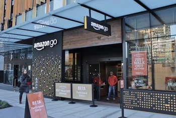 Amazon abre su primera tienda física en Europa