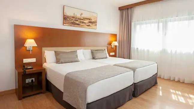 B&B abre un hotel en el centro comercial Las Cañas de Logroño