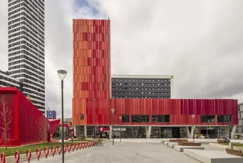 Urban Planet y Goxo Poke se suman a Geuria Merkataritza Gunea