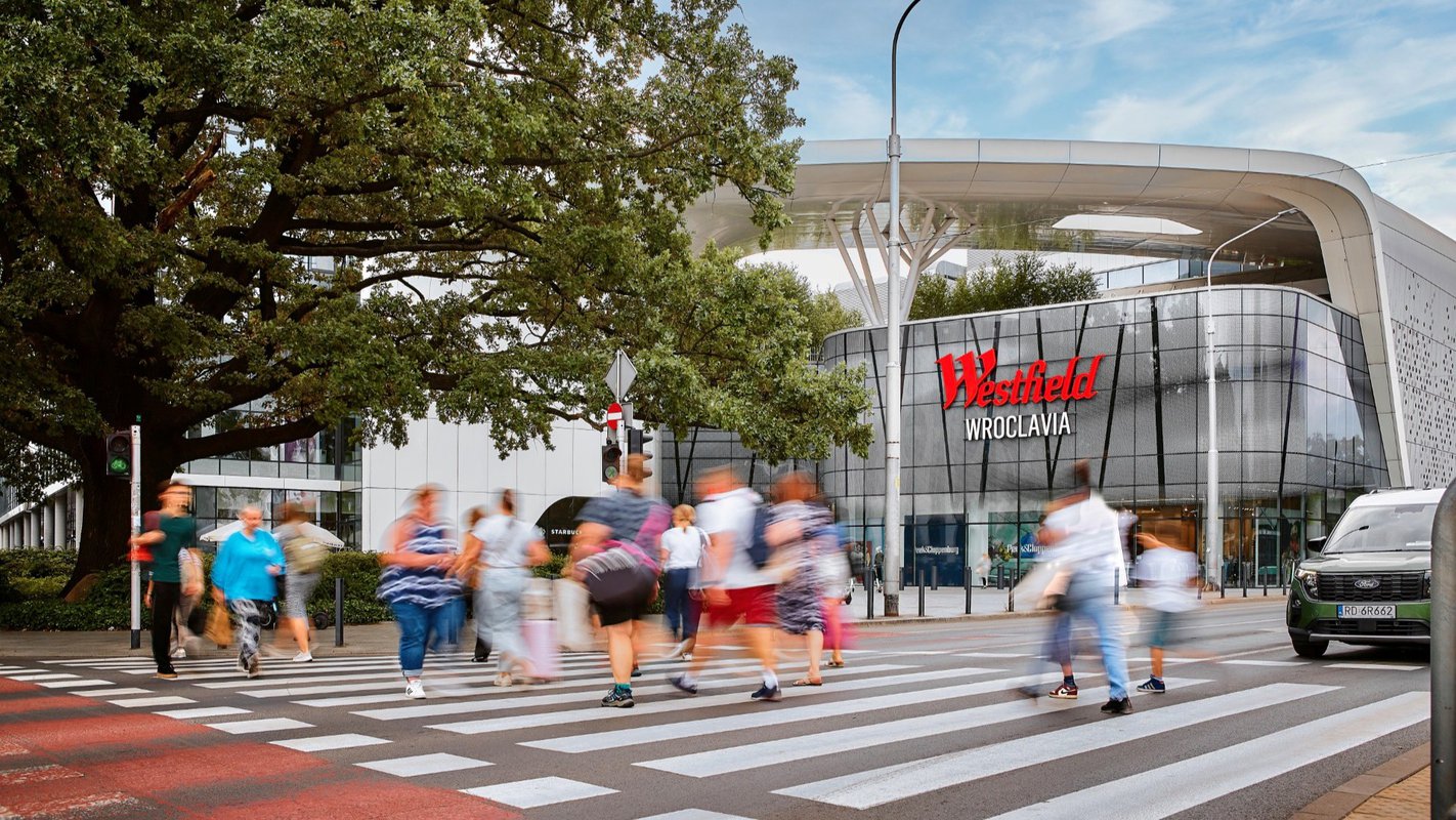 URW rebautiza dos centros en Edimburgo y Wroclaw como Westfield