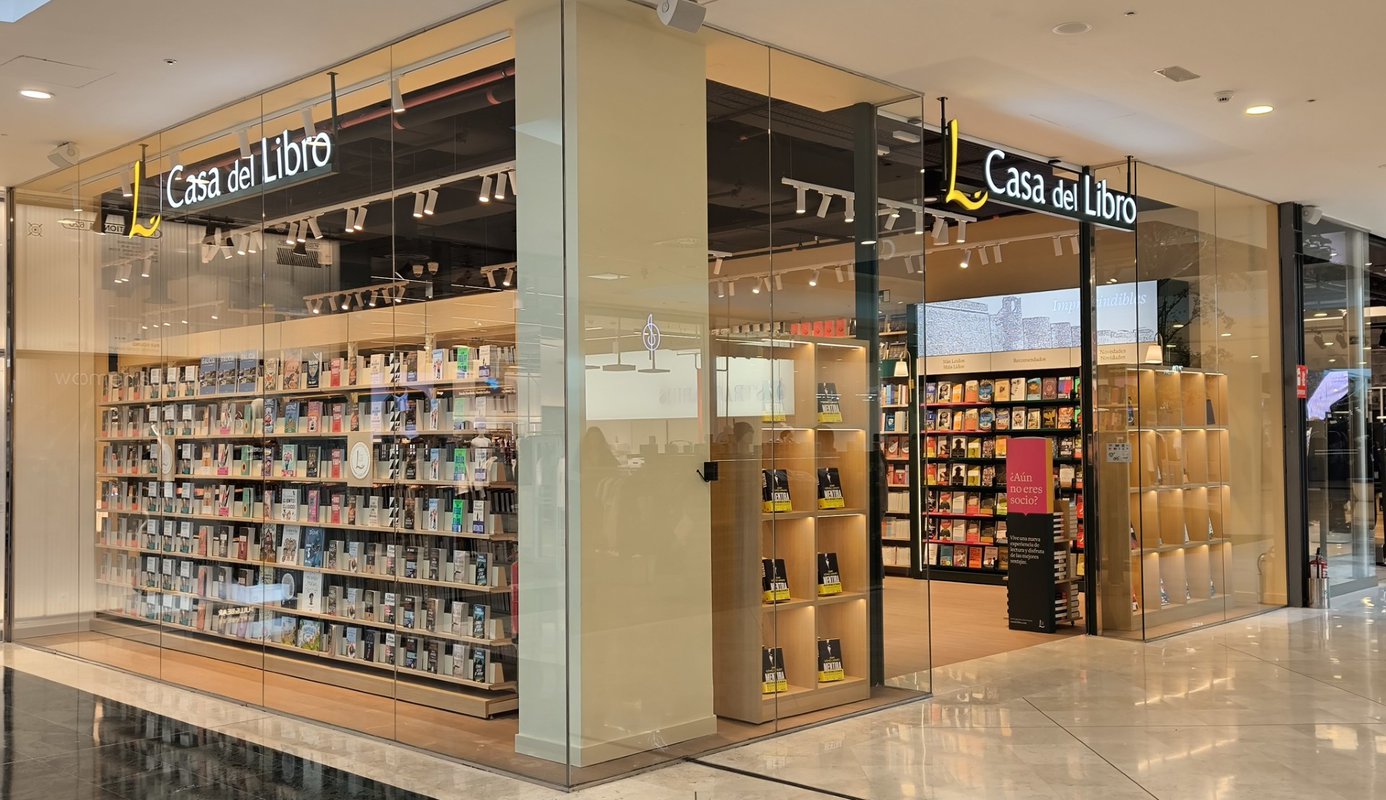 Casa del Libro estrena tienda en As Termas