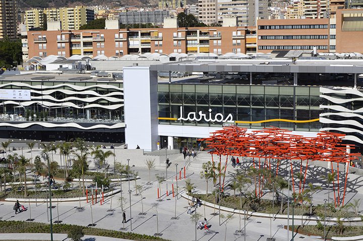 Fnac traslada su tienda de Málaga Plaza al centro comercial Larios
