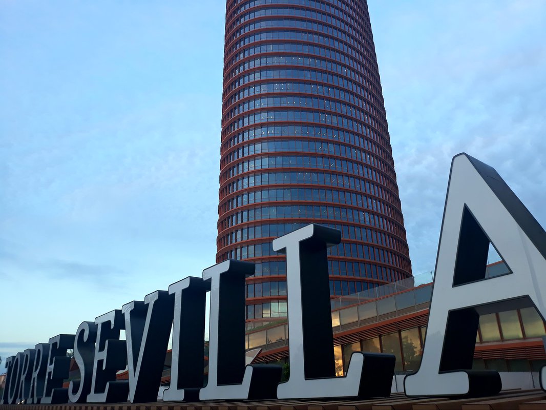 Halloween llega a Torre Sevilla