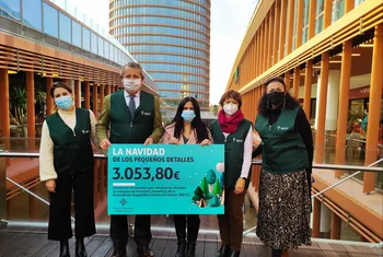 Torre Sevilla dona 3.000 euros contra el cáncer
