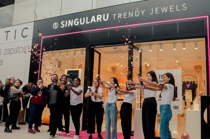 Las joyas de Singularu llegan al centro comercial Luz del Tajo