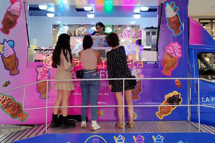 La heladería La Pecera inaugura un food truck en Vallsur