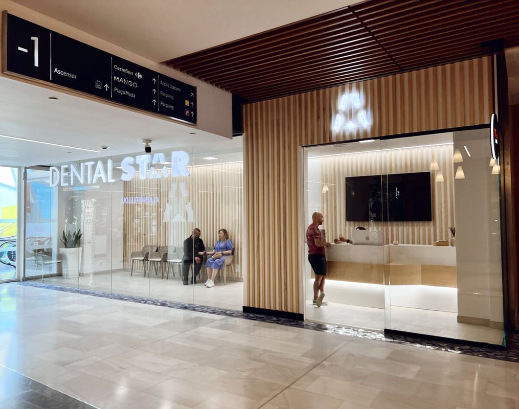 Dental Star abre un nuevo establecimiento en Westfield Glòries