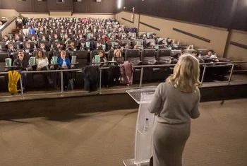 Vallsur acoge la proyección del documental ‘Zona Cero Pantallas’