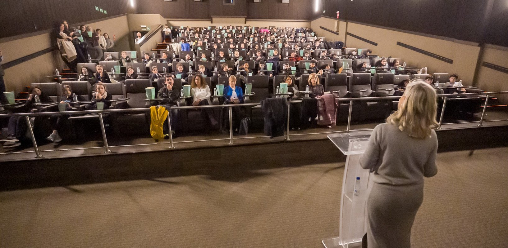 Vallsur acoge la proyección del documental ‘Zona Cero Pantallas’