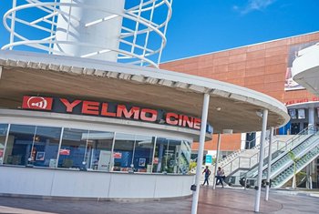 Yelmo facilita el acceso al cine a casi 6.000 personas vulnerables