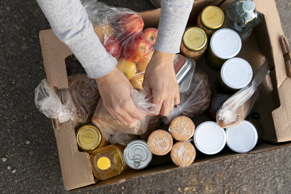 Carrefour suma más de 450 establecimientos a la recogida de alimentos de FESBAL