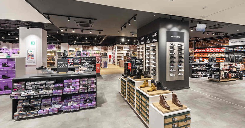 Investigación Descuido guardarropa Deichmann inaugura una nueva tienda en el centro comercial El Saler -  Revista Centros Comerciales