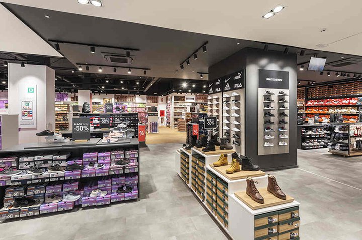 Deichmann inaugura una nueva tienda el centro comercial El Saler - Revista Centros