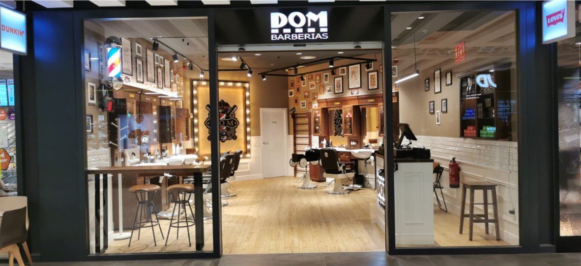 DOM Barberías abre sus puertas en Larios Centro