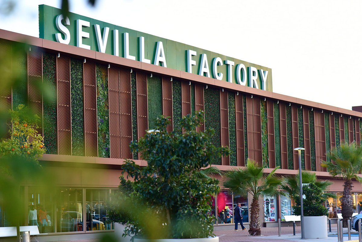Taco Bell lega a Sevilla Factory Dos Hermanas