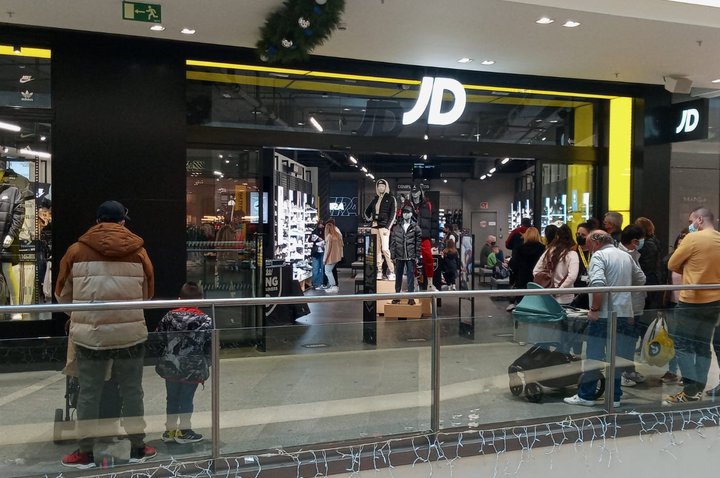 JD tiene una nueva tienda en La Fira Centre Comercial