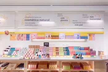 Las tiendas físicas de Freshly Cosmetics llegan a Bilbao y Oviedo