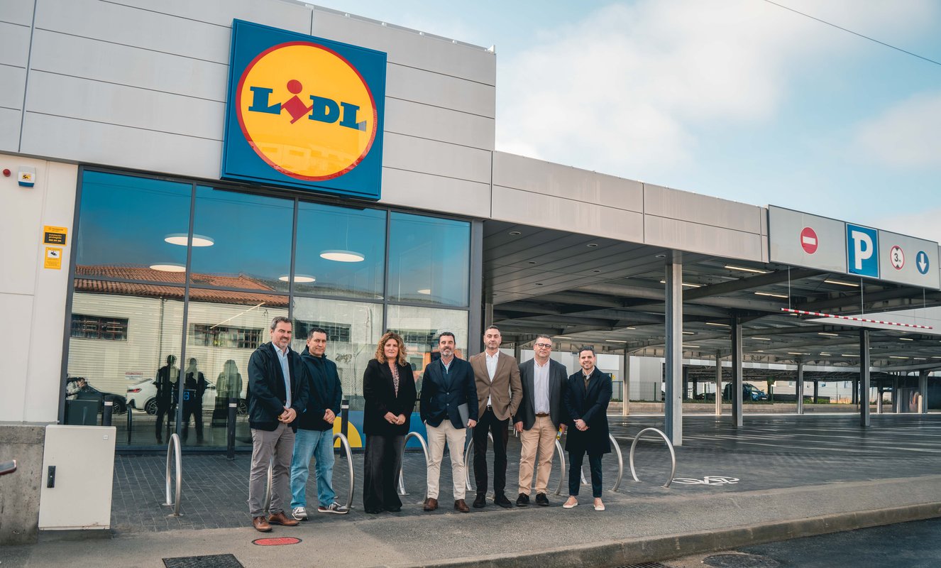 Lidl alcanza los 40 establecimientos en Galicia con su nueva apertura en Narón